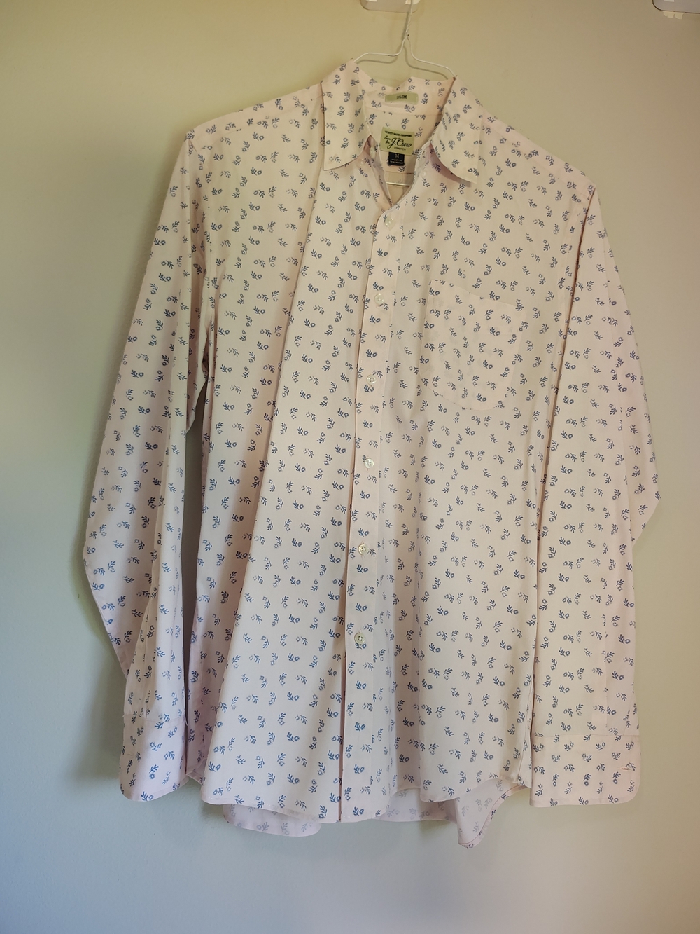 JCREW Men's Pale Pink Button-Up Shirt with Navy Floral Print Medium Slim Fit